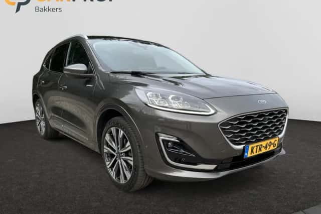 Ford Kuga (2022) thumbnail 2