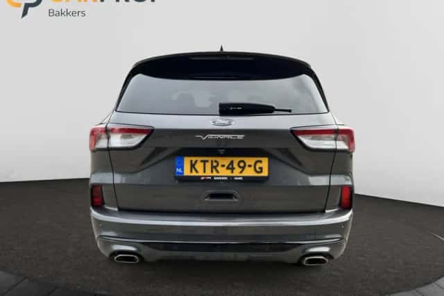 Ford Kuga (2022) thumbnail 6