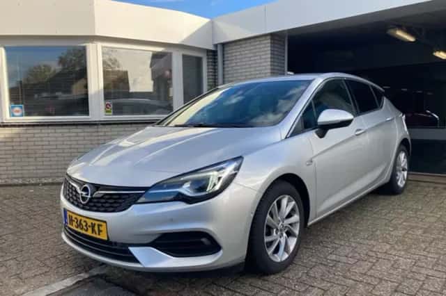Opel Astra (2020) thumbnail 1