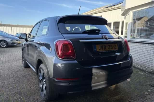 Fiat 500X (2018) thumbnail 3