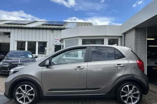 Kia Picanto (2020) thumbnail 2