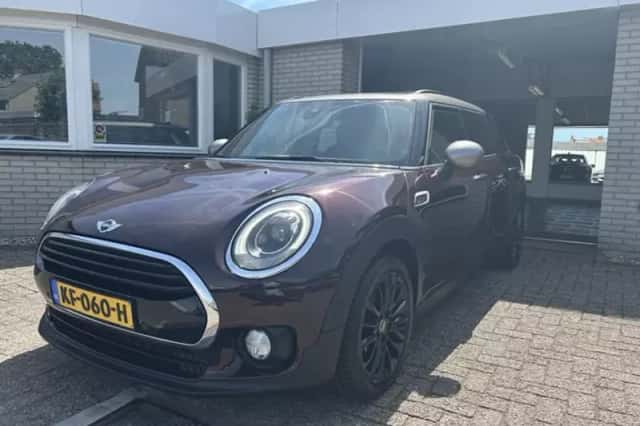 MINI Clubman (2016) thumbnail 1
