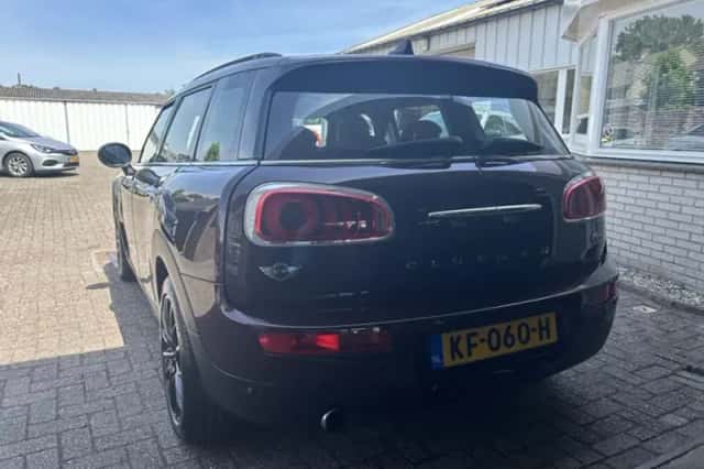 MINI Clubman (2016) thumbnail 3