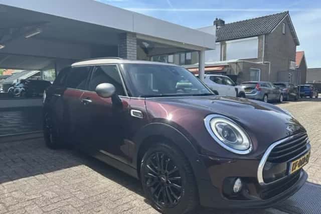 MINI Clubman (2016) thumbnail 4