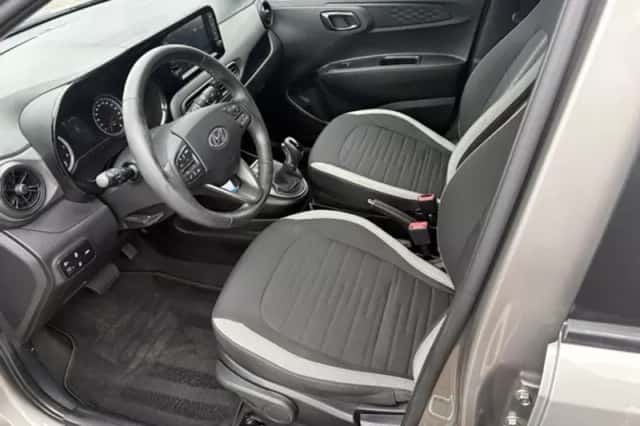 Hyundai i10 (2021) thumbnail 6