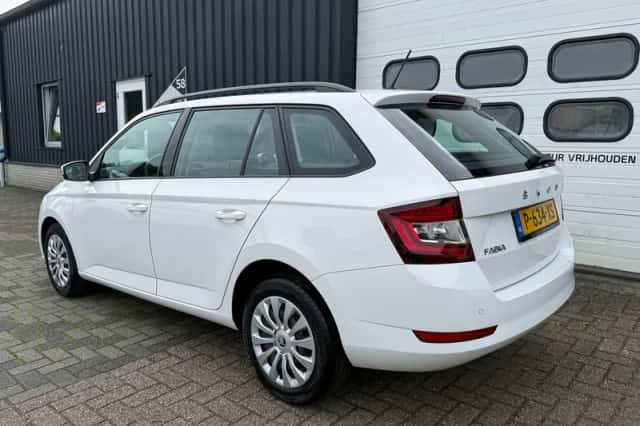 Škoda Fabia (2022) thumbnail 4