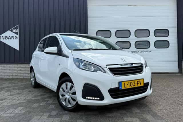 Peugeot 108 (2021) thumbnail 1