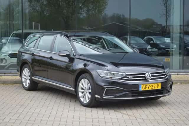 Volkswagen Passat (2020) thumbnail 6