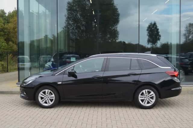 Opel Astra (2018) thumbnail 2
