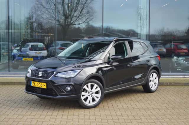 SEAT Arona (2018) thumbnail 1