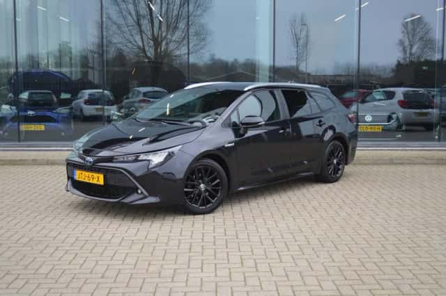 Toyota Corolla (2021) thumbnail 1