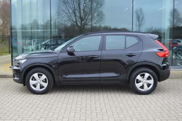 Volvo XC40 (2020) thumbnail 2