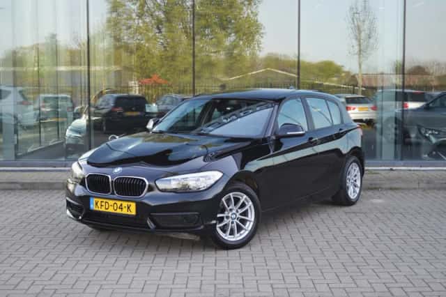 BMW 1-Serie (2018) thumbnail 1
