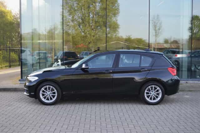 BMW 1-Serie (2018) thumbnail 2
