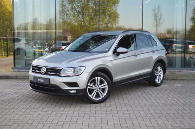 Volkswagen Tiguan (2019) thumbnail 1