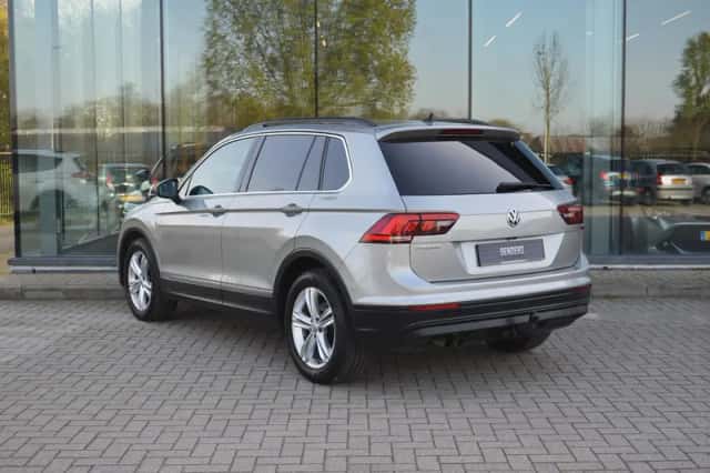 Volkswagen Tiguan (2019) thumbnail 3