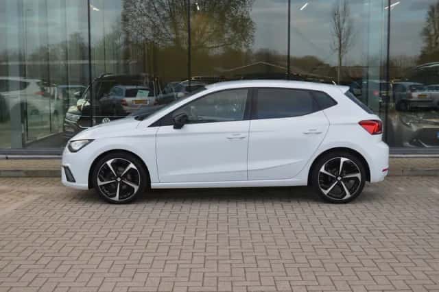 SEAT Ibiza (2022) thumbnail 2