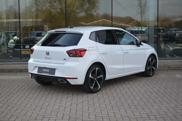 SEAT Ibiza (2022) thumbnail 4