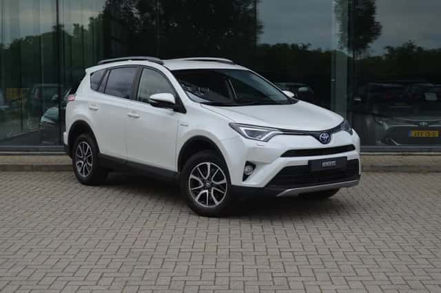 Toyota RAV4 (2018) thumbnail 6