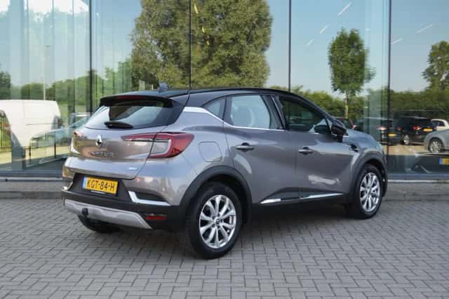 Renault Captur (2020) thumbnail 4