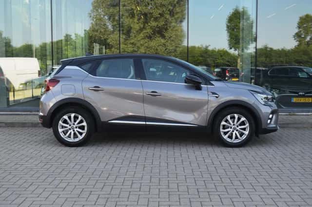 Renault Captur (2020) thumbnail 5