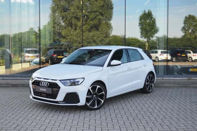 Audi A1 (2021) thumbnail 1