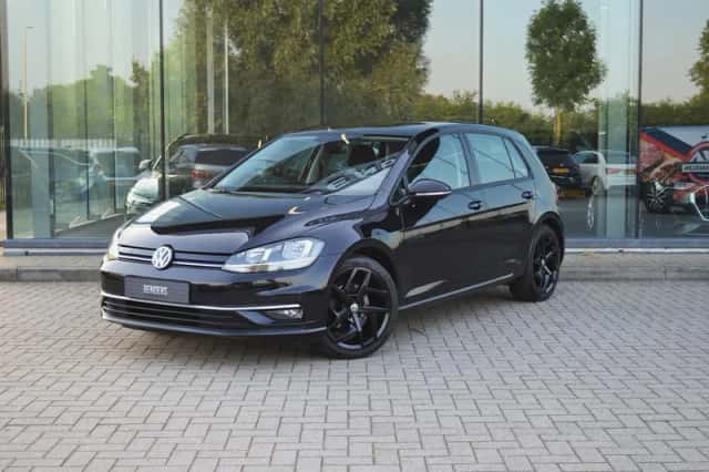 Volkswagen Golf (2019) thumbnail 1