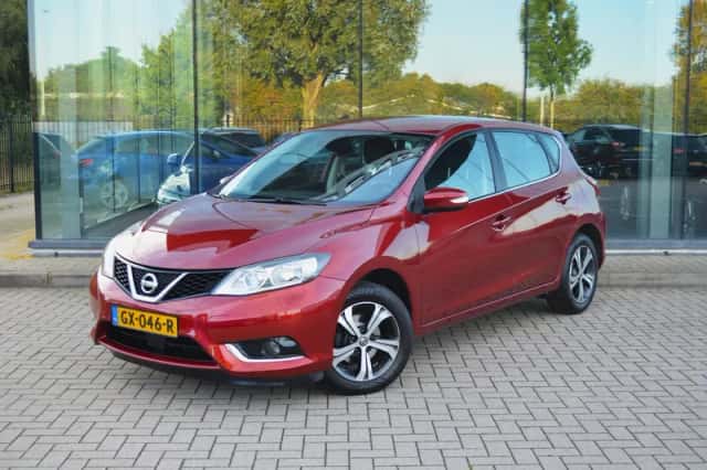 Nissan Pulsar (2015) thumbnail 1