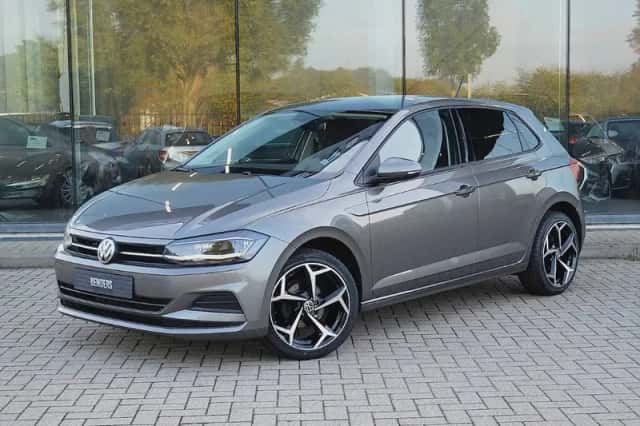 Volkswagen Polo (2018) thumbnail 1
