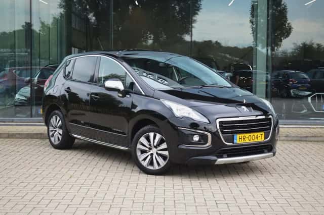 Peugeot 3008 (2016) thumbnail 6