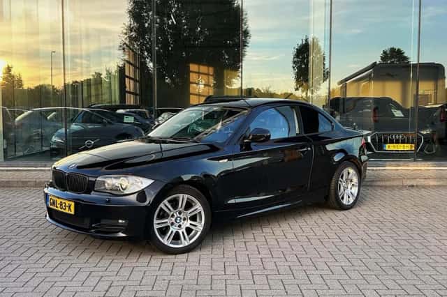 BMW 1-Serie (2010) thumbnail 1