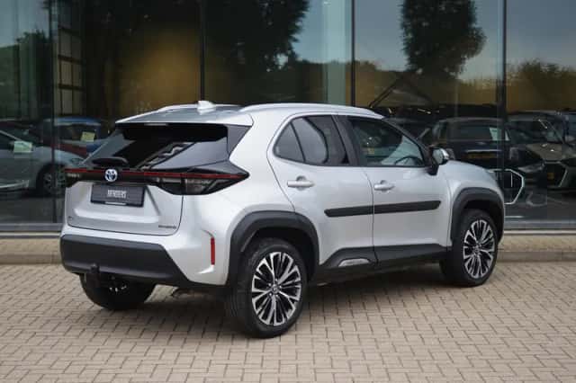 Toyota Yaris Cross (2022) thumbnail 4