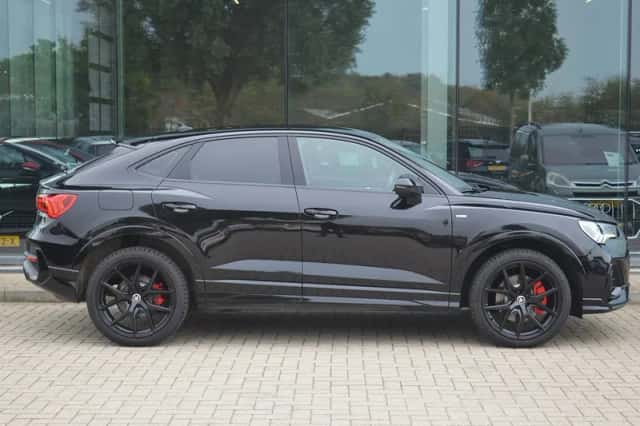 Audi Q3 Sportback (2021) thumbnail 5