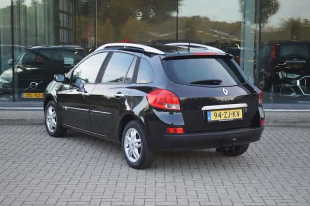 Renault Clio (2008) thumbnail 3
