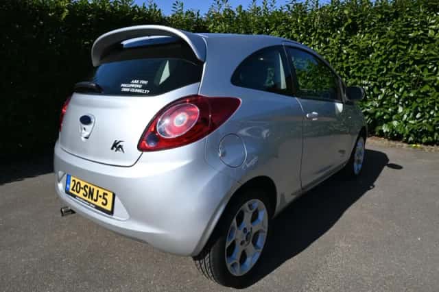 Ford Ka (2011) thumbnail 6