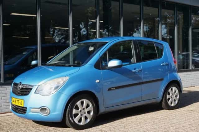 Opel Agila (2010) thumbnail 1