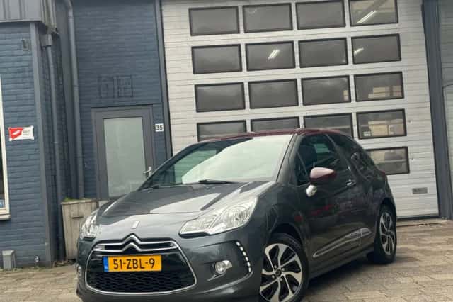 Citroën DS3 (2012) thumbnail 1
