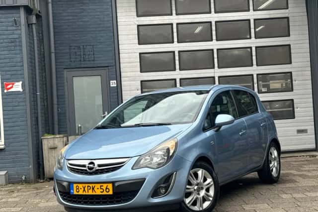 Opel Corsa (2014) thumbnail 1