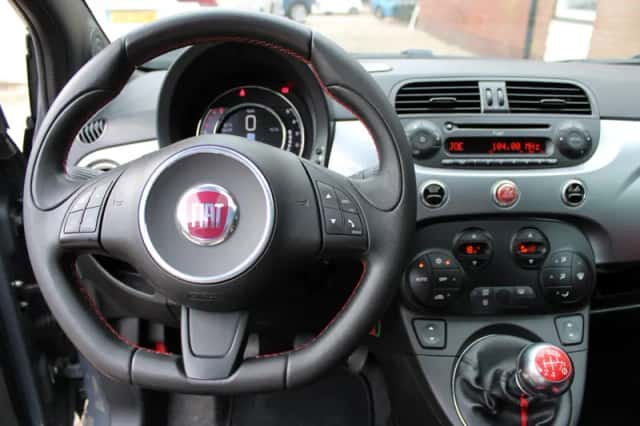 Fiat 500 (2014) thumbnail 6