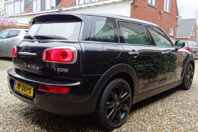 MINI Clubman (2016) thumbnail 4