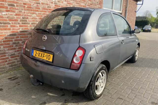 Nissan Micra (2004) thumbnail 4
