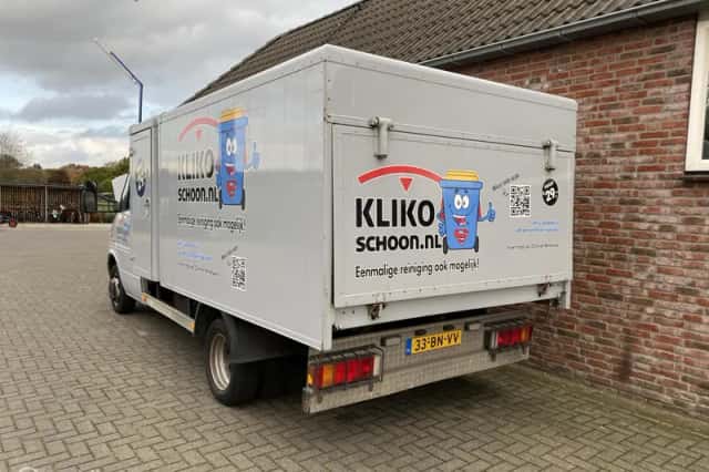 Mercedes-Benz Sprinter (2004) thumbnail 4