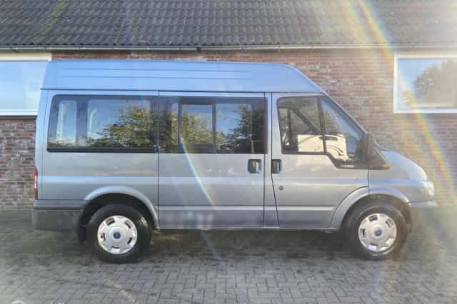 Ford Transit (2002) thumbnail 3