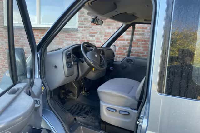 Ford Transit (2002) thumbnail 5