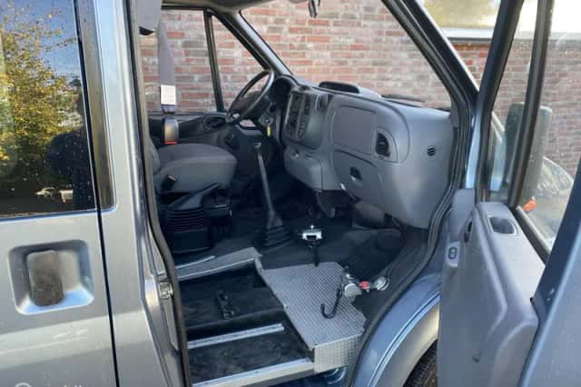 Ford Transit (2002) thumbnail 6