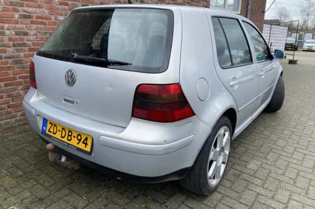 Volkswagen Golf (1999) thumbnail 6