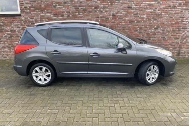 Peugeot 207 (2007) thumbnail 5