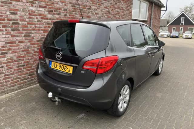 Opel Meriva (2011) thumbnail 5