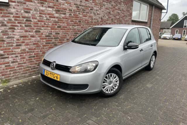 Volkswagen Golf (2012) thumbnail 1