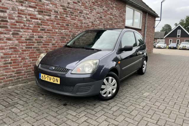Ford Fiesta (2007) thumbnail 1